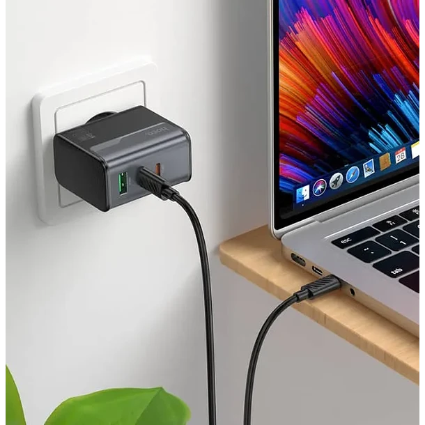 Cargador HOCO CS75a 70W 3 puertos USB-C mas 1 USB mas cable