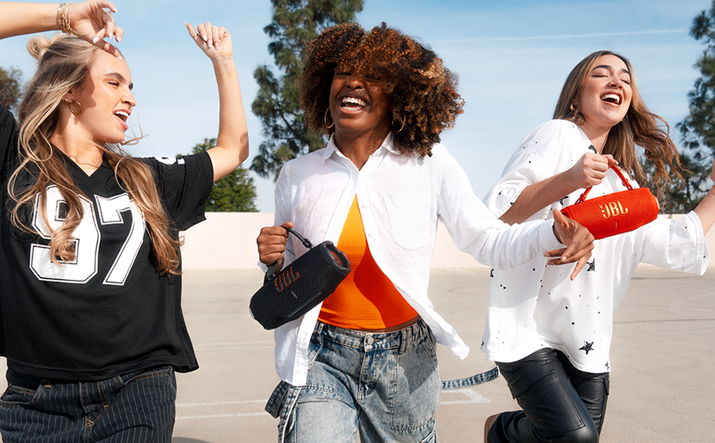 Parlante Bluetooth JBL CHARGE 6 45W RMS